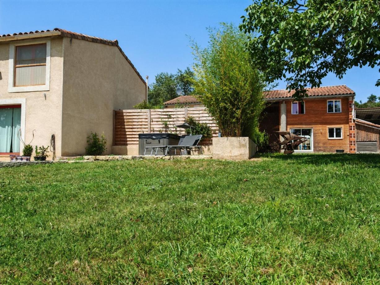 Terres De Barrejat Villa Cazals-des-Bayles Exterior foto